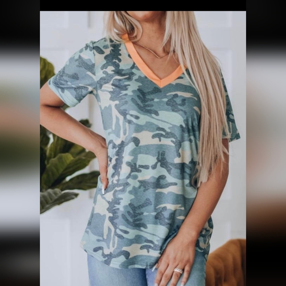 Tops Womens Camo Tee Poshmark
